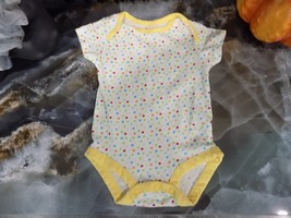Avon Snap Tee Tiny Tillia White With Yellow Trim  Size 3/6 Months NWOT - $10.00