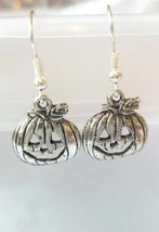 jacko lantern pumpkin earrings, halloween earrings silvertone metal jewelry - £3.59 GBP