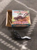 SCARCE 1960s MARX ANIMAL KINGDOM STRIPED SKUNK FIGURE in ORIGINAL BOX - $12.19