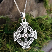 Cross Pendant 925 Sterling Silver Celtic Traditional Cross Chain Necklace Boxed - £33.32 GBP