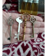 Hekate Key with oil  !  - $1,033.53 MXN