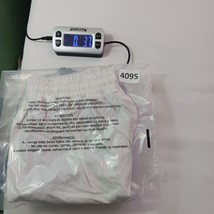 Lululemon LW7ATJT Saint Mary's Hall Women's White Shorts Size 6 image 9