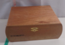 empty 25 robusto tapia cigars box empty very good 7 x 3 x 5 1/2 - £7.78 GBP