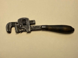 Vintage J. P. Danielson 6&quot;  Stillson Pipe Wrench Wood Handle Jamestown N... - £11.09 GBP