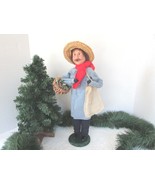 BYERS CHOICE CAROLERS GARDENER W/BASKET &amp; BURLAP TOOL BAG 13&quot; 1997 RETIR... - $26.68