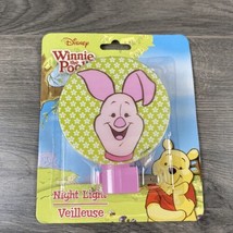 Classic Disney Winnie the Pooh Piglet Night Light w/Rotary Shade Circle - $9.61