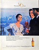 VO Seagram&#39;s Imported VO city life party 1964 Vintage Print Ad - $192.81 MXN