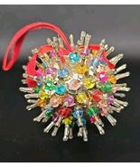 Vintage 1970s Hand Made Sequin Jeweled Beaded Satin Ornament Rainbow GOR... - €45,55 EUR