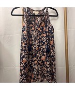 Lucy and Laurel Boho Floral Sleeveless Tassel Top Size M - $330.09 MXN