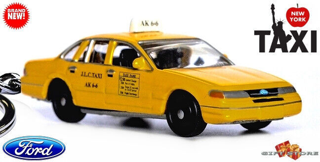  CUSTOM KEYCHAIN FORD CROWN VICTORIA TAXI CAB NY SOUVENIR GREAT GIFT - $28.98