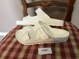 Men’s Birkenstock Arizona EVA Sandals - White - Size EU 43 / US 10 - $54.45