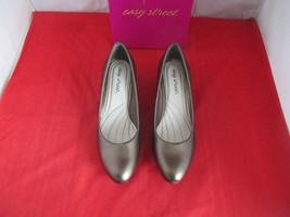 EASY STREET Fabulous Pumps - Pewter - US Size 8 1/2  -  #648 - $24.74