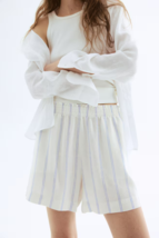 H+M LINEN BLEND BLUE WHITE STRIPED SHORTS  WITH POCKETS S - $296.80 MXN