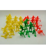 Vintage Cowboys and Indians 32 Plastic Color Red Yellow Green Toy Figures - £10.95 GBP