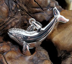 Solid 925 Sterling Silver Humpback Whale Pendant by Peter Stone Jewelry - £36.47 GBP