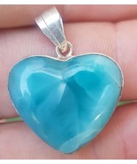 BLUE LARIMAR handcarved Gemstone 925 sterling silver HEART pendant (lar-49) - €45,87 EUR BLUE LARIMAR handcarved Gemstone 925 sterling silver HEART pendant (lar-49) - €45,87 EUR