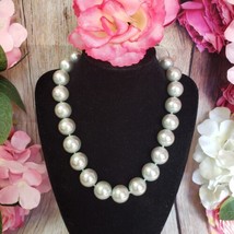 Gray Glass Faux Pearl Beaded Fashion Choker Necklace With Rhinestone Clasp - £15.12 GBP