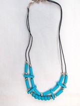 NEW BRIGHT TURQUOISE BLUE COLOR STONE BEADS w SILVER TONE ACCENTS ADJ NE... - $9.79 CAD