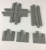 GeoTrax Rail &amp; Road System Replacement Track Pieces Grey Gravel 5pc Lot M19 - £13.18 GBP
