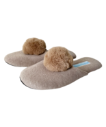 Draper James Fluffy Pom Pom Slippers Color Tan/Oat - Womens M/L - $722.54 MXN