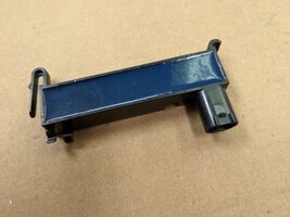 OEM 2014 Cadillac XTS Keyless Entry Antenna Transmitter Module 135 025 49 - $220.14 MXN