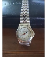 Ladies Venezio Round Small Face Silver Tone White Dial Analog Watch - $17.66 CAD