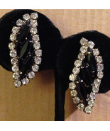 Vintage 1970s White Austrian Rhinestones Curved Leaf Shaped Siliver Earr... - $660.60 MXN