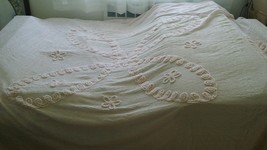 Vintage Chenille Cotton  baby pink Bedspread Fringe 96&quot; × 85&quot; EUC queen size - £39.52 GBP