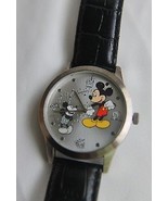 DISNEY MICKEY MOUSE THROUGH THE YEARS LIMITED RELEASE WATCH - $337.75 MXN