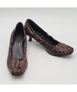 Donald J Pliner Womens Snake Skin  Slip On Kitten Pumps Heels Shoes Size... - $736.01 MXN Donald J Pliner Womens Snake Skin  Slip On Kitten Pumps Heels Shoes Size... - $736.01 MXN
