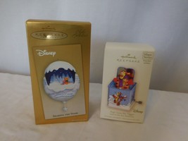 Pop! Goes The Tigger 2007 Hallmark Ornament Disney Jack-in-the-Box Memories + 1  - £42.65 GBP