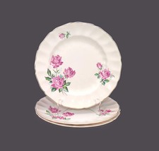 Three Johnson Brothers JB451 dinner plates made in England. - £54.71 GBP