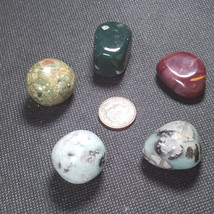5 Medium Crystal Tumble Stone Ocean Rain forest Kiwi Mookaite Jasper Moss Agate - £7.15 GBP