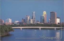 ZAYIX Postcard Minneapolis Minnesota Skyline on Mississippi River 102022-PC16 - £3.96 GBP