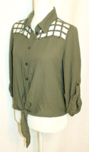 Color Of Love Blouse Medium Green 3/4 Sleeve Front Button Tie Up Open Shoulder - £7.51 GBP