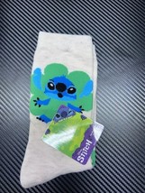 Disney Stitch St. Patrick&#39;s Day Socks – Clover Design (Size 4-10) - $166.39 MXN