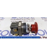 Idec Izumi 41-10653 Push Button Switch Red Pilot Color AC125V 5A AC300V 3A - $101.87 CAD