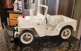 Vtg TONKA White Jeep Wrecker AA Tow Truck Plow Pressed Steel #2435 Parts... - $99.95
