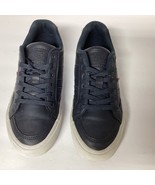 Levi&#39;s Strauss Boys Navy Sneakers, Size 4.5 Used Faux Leather Levi’s Tag - $320.40 MXN