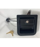 TRIMARK RV Door Handle Assembly - Door / Baggage Latch 11306-12  w/ Keys - £35.89 GBP