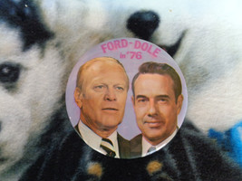Vintage 1976 Gerald Ford Bob Dole US Presidential Canpaign Pin Button Large 4&quot; - £5.44 GBP