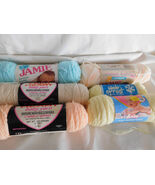Baby and Baby Fingering Yarn lot of 9 Mixed - €15,44 EUR