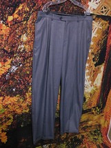 MEN&#39;S GRAY DRESS SLACKS BY HAGGAR / SIZE 38 X 32 - £9.42 GBP