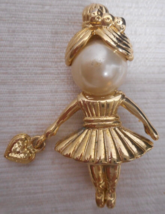 Vtg Woman Figure Hair Up Faux Pearl Face Dangling Heart Gold Tone Pin Brooch 2&quot; - £11.15 GBP