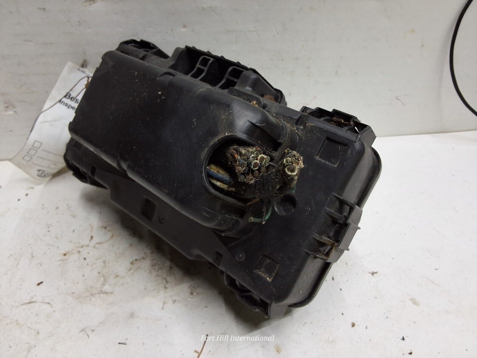 02 03 04 05 06 Honda CRV engine fuse box assembly OEM - $59.39