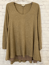 Umgee Womens Size Medium Long Sleeve Swing Top Tan Brown Lined Flowy Scoop Neck - £11.75 GBP