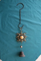 vintage outdoor metal chime with bell - $103.15 CAD