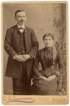 Circa 1880&#39;S Cabinet Card Lovely Couple In Victorian Clothes Crossman Bangor, Me - £7.52 GBP