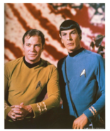 William Shatner &amp; Leonard Nimoy Star Trek TOS 8x10 Publicity Photo Kirk ... - $276.61 MXN