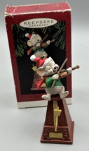 Ornament Hallmark Keepsake In Time With Christmas Mouse QX6049 Windup 1995 China - £6.10 GBP